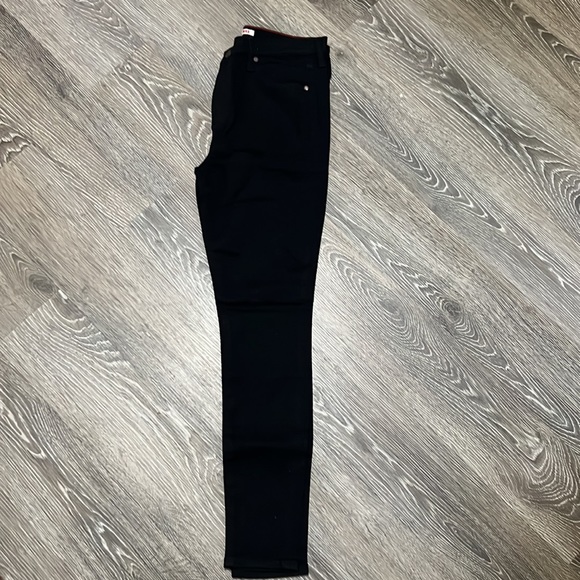 Johnny Was black jeans new (wot) never worn size 28 skinny jeans - Picture 6 of 6